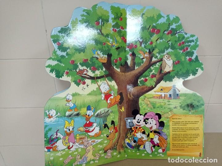 Libros de segunda mano: LIBRO DISNEY QUERIDO ARBOL 47 cm x 24 cm - Foto 2