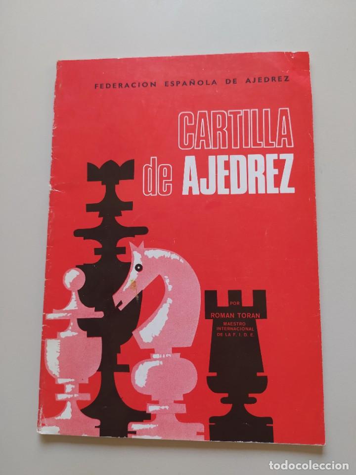 Libros de segunda mano: CARTILLA DE AJEDREZ, ROMAN TORAN. - Foto 1