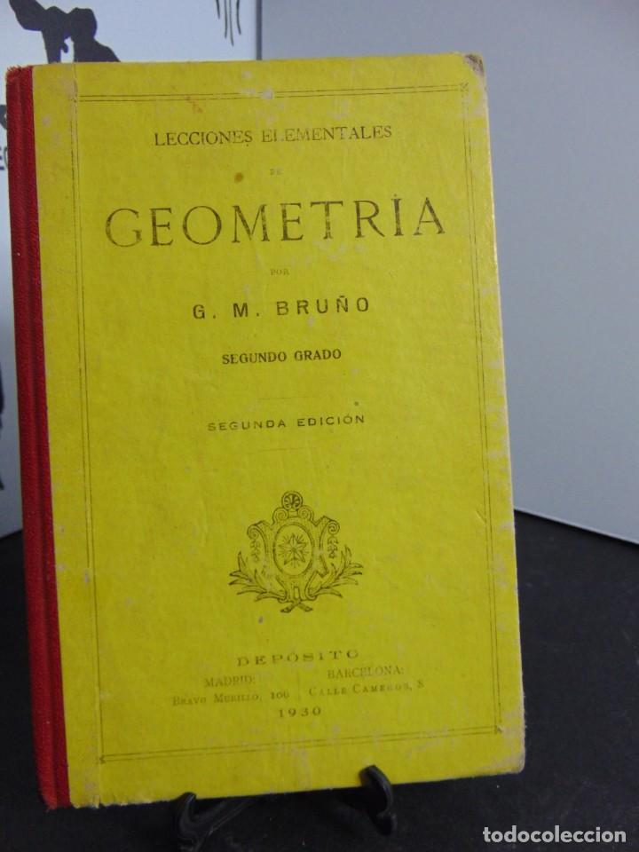Libros de segunda mano: LIBRO DE GEOMETR&Iacute;A DE BRU&Ntilde;O A&Ntilde;O 1930 - Foto 1