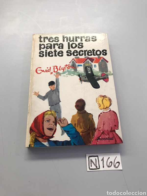Libros de segunda mano: Tres Hurras Para Los Siete Secretos - Foto 1