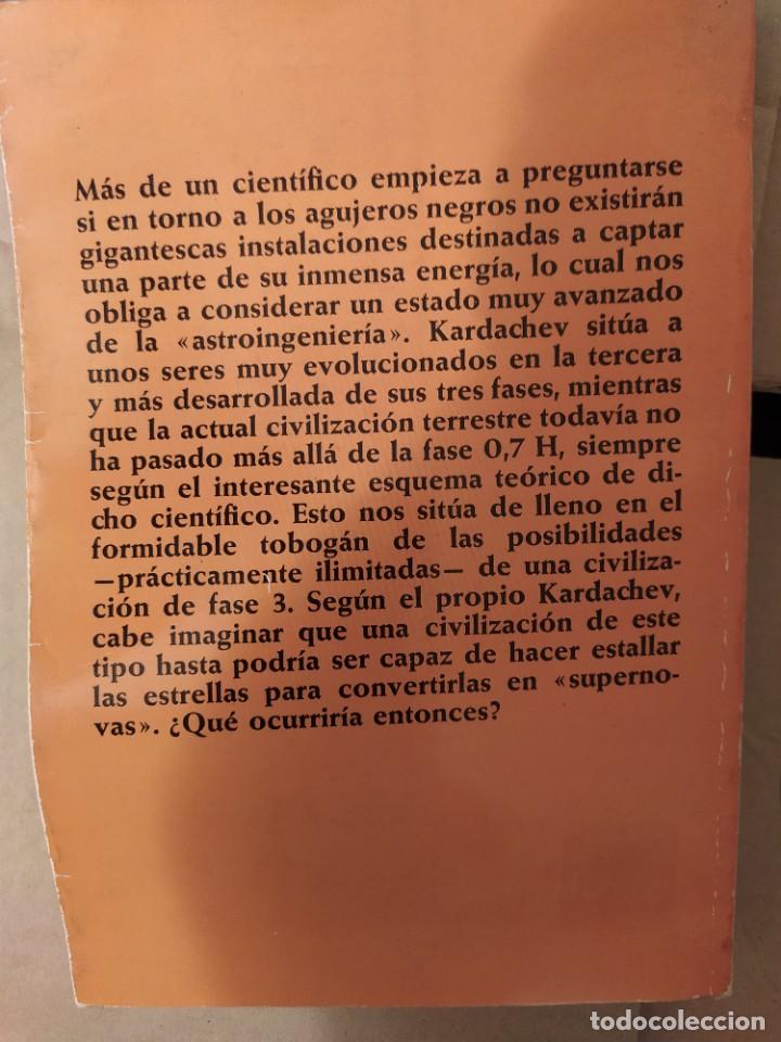 Libros de segunda mano: OVNIS Y AGUJEROS NEGROS MARIUS LLEGET - Foto 2