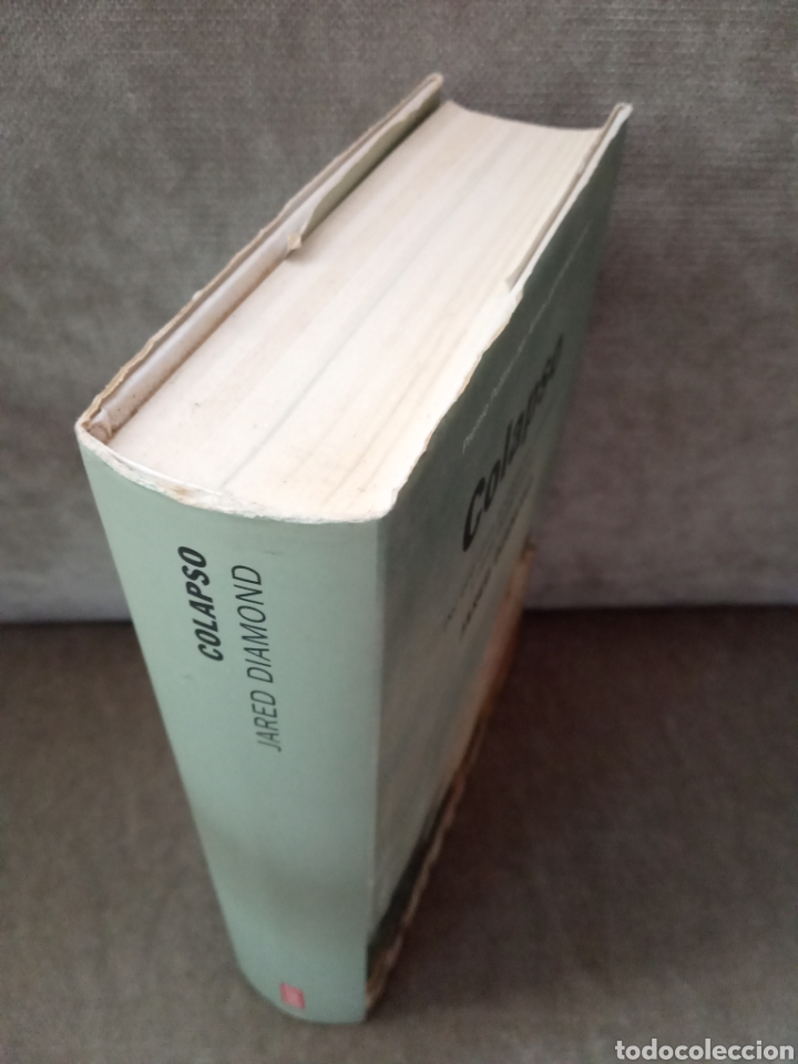Libros de segunda mano: JARED DIAMOND - COLAPSO - Barcelona: Ed. Debate, 2005. - Foto 2