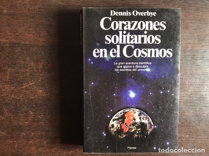 Libros de segunda mano: Corazones solitarios en el cosmos. Dennis Overbye - Foto 1