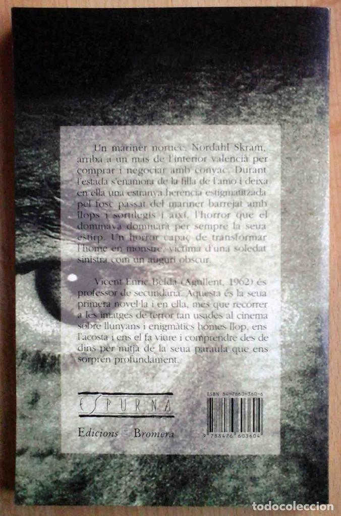 Libros de segunda mano: Lestirp de lhorror (Vicent Enric Belda) Ed. Bromera 1998 - Foto 2