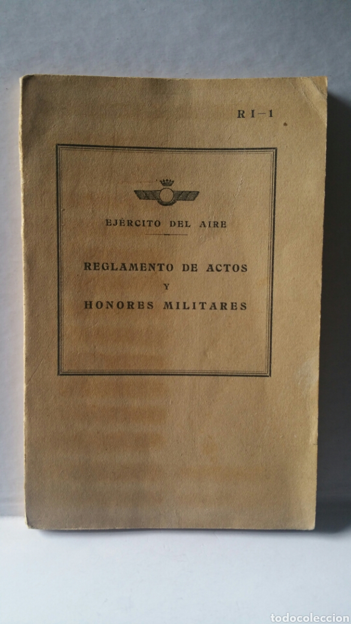 Libros de segunda mano: Reglamento de actos y honores militares. Ej&eacute;rcito del aire.