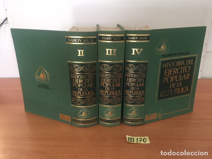Libros de segunda mano: historia del ej&eacute;rcito popular de la rep&uacute;blica ramon salas - Foto 1