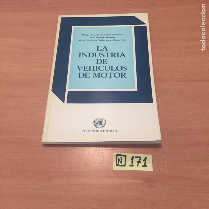Libros de segunda mano: La industria de veh&iacute;culos de motor - Foto 1