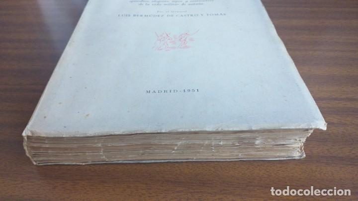 Libros de segunda mano: Mosaico militar --- L. Berm&uacute;dez de Castro - Foto 5