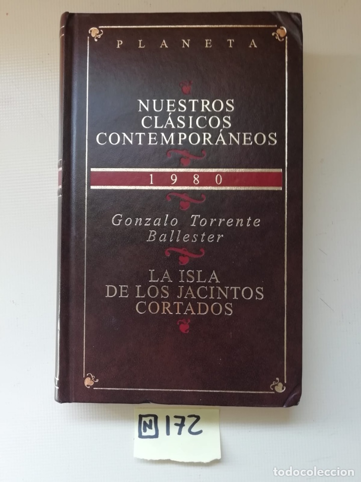Libros de segunda mano: Nuestros cl&aacute;sicos contempor&aacute;neos - Foto 1