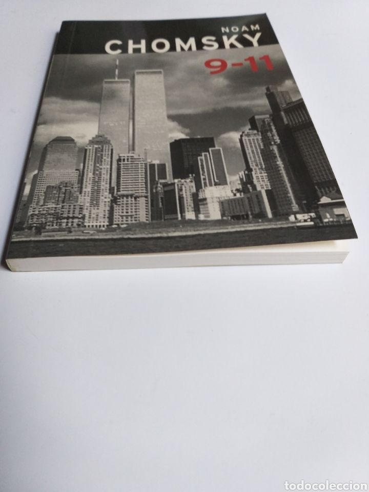 Libros de segunda mano: Noam Chomsky 9 - 11 As open media book. Libro en ingl&eacute;s 2001 - Foto 2