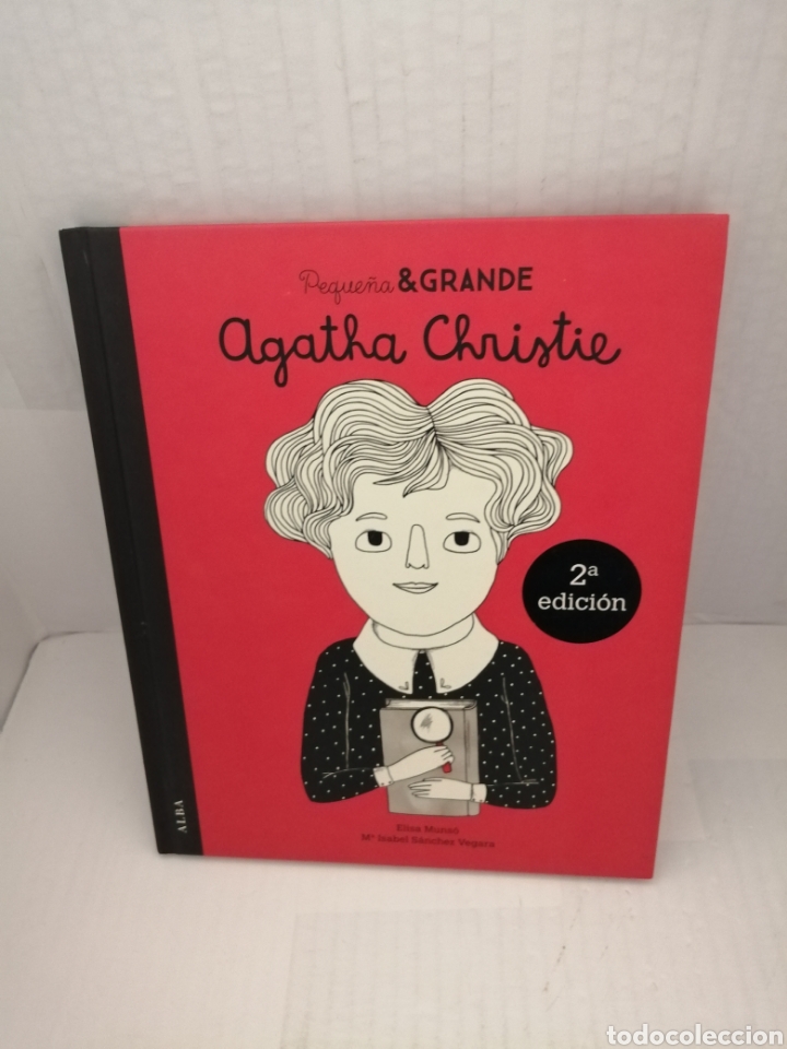Libros de segunda mano: PEQUE&Ntilde;A Y GRANDE AGATHA CHRISTIE - Foto 1