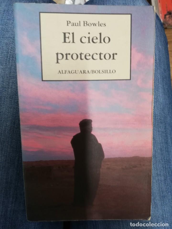 Libros de segunda mano: El cielo protector. Paul Bowles - Foto 1
