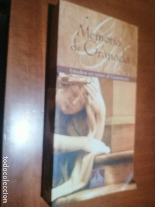 Gebrauchte B&uuml;cher: MEMORIA DE GRANADA. ESTUDIOS EN TORNO AL CEMENTERIO. GRAN TOMO. BUEN ESTADO
