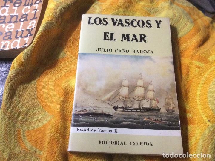 Libros de segunda mano: LOS VASCOS Y EL MAR. JULIO CARO BAROJA - Foto 1