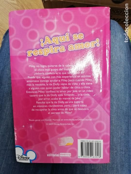 Libros de segunda mano: Hannah Montana. Enamorada - Foto 2
