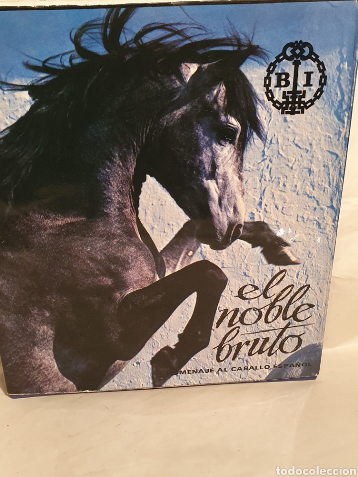 Libros de segunda mano: EL NOBLE BRUTO. ROBERT VAVRA. HOMENAJE AL CABALLO ESPA&Ntilde;OL. - Foto 1