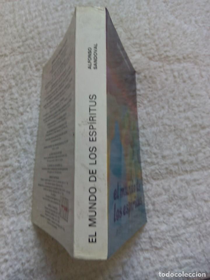 Libros de segunda mano: EL MUNDO DE LOS ESP&Iacute;RITUS / ALFONSO SANDOVAL - Foto 3