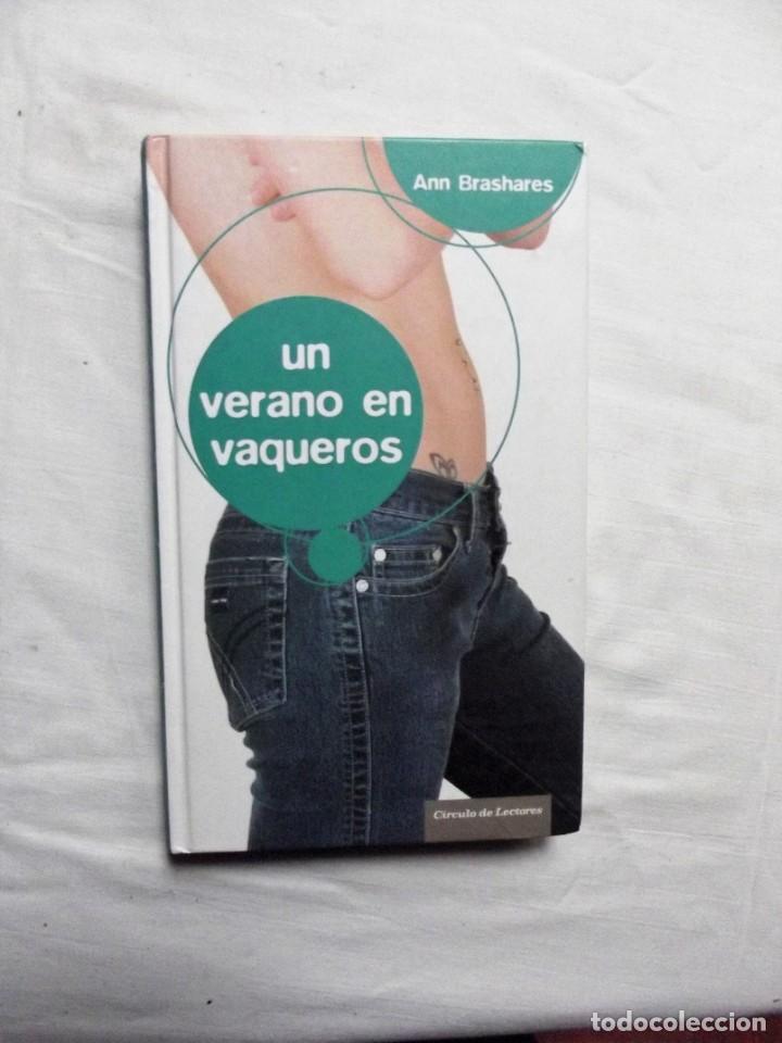 Libros de segunda mano: UN VERANO EN VAQUEROS POR ANN BRASHARES - Foto 1