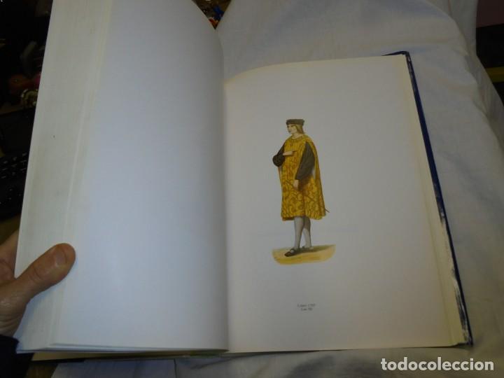 Libros de segunda mano: TRAJES Y COSTUMBRES DE LA EDAD MEDIA.BASADA EN DOCUMENTOS Y MANUSCRITOS DE LA EPOCA.ALDABA EDICIONES - Foto 11