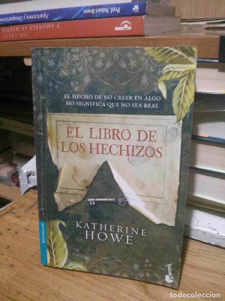 Libros de segunda mano: EL LIBRO DE LOS HECHIOS, KATHERINE HOWE, ED. BOOKET - Foto 1
