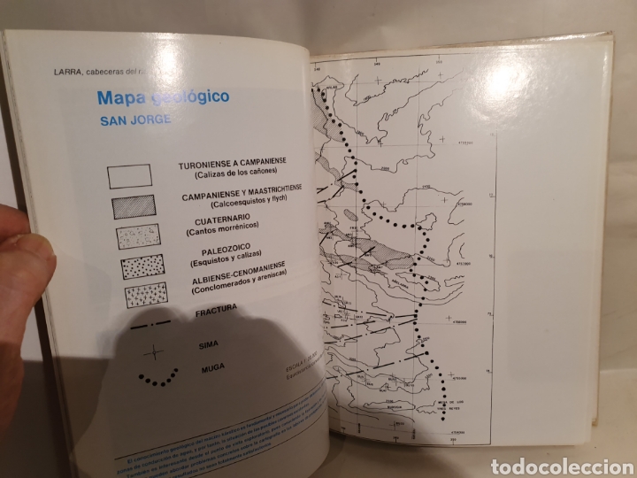 Libros de segunda mano: LARRA. CABEZERA DEL RIO SAN JORGE. - Foto 1