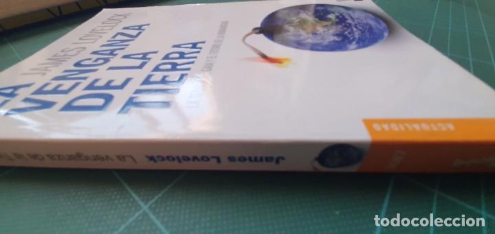 Libros de segunda mano: La venganza de la Tierra James Lovelock - Foto 3