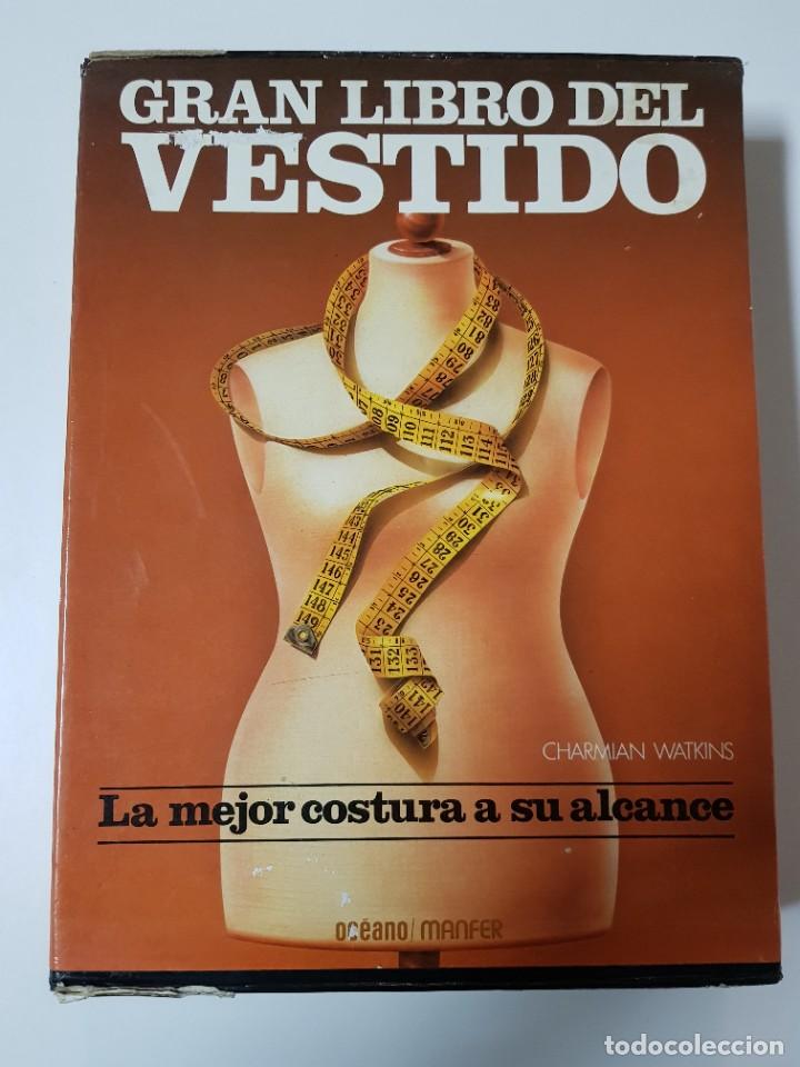 Libros de segunda mano: COLECCION GRAN LIBRO DEL VESTIDO. COMPLETA. PRIMERA EDICION. 1987 - Foto 1