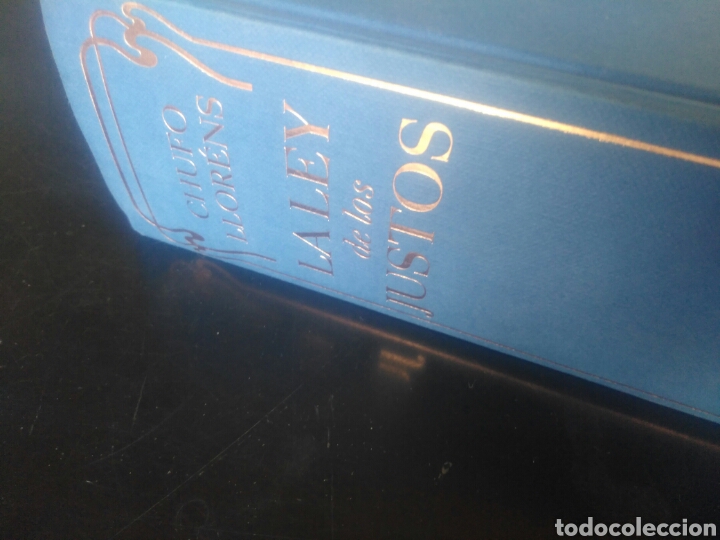Libros de segunda mano: Chufo Llor&eacute;ns. La ley de los justos. - Foto 2
