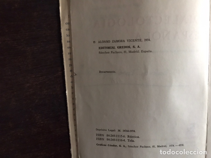 Libros de segunda mano: Dialectolog&iacute;a espa&ntilde;ola. Alonso Zamora Vicente - Foto 4