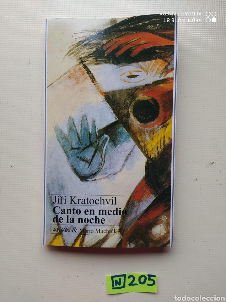 Libros de segunda mano: Canto En Medio De La Noche - Foto 1