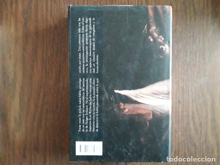 Libros de segunda mano: libro usado, La quinta mujer, Henning Mankell. C&iacute;rculo de lectores. - Foto 2