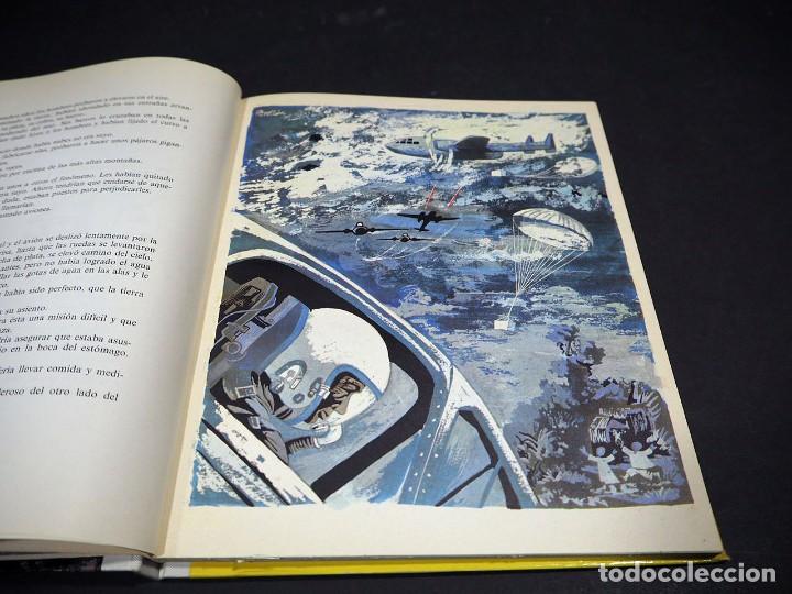 Libros de segunda mano: El Arco Iris. M&ordf; Isabel Molina. Ilustraciones de Perell&oacute;n. Doncel 1969 - Foto 4
