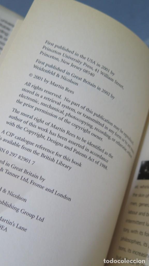 Libros de segunda mano: OUR COSMIC HABITAT. MARTIN REES - Foto 2