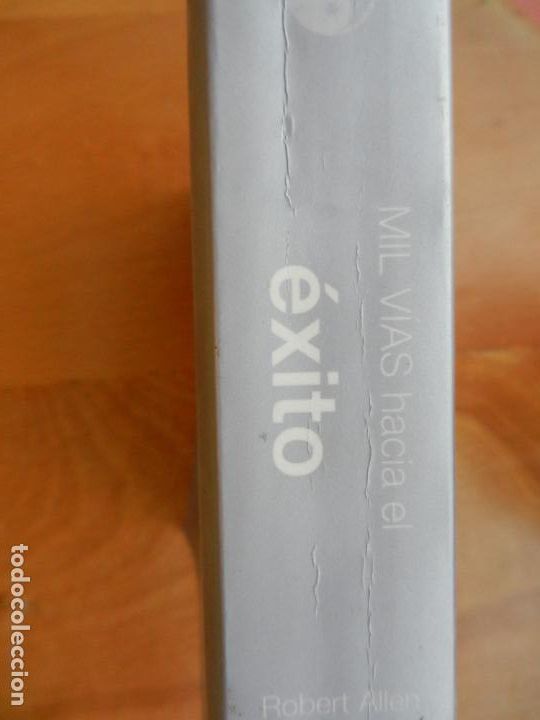 Libros de segunda mano: MIL V&Iacute;AS HACIA EL &Eacute;XITO - ROBERT ALLEN - PEARSON 2005. - Foto 2