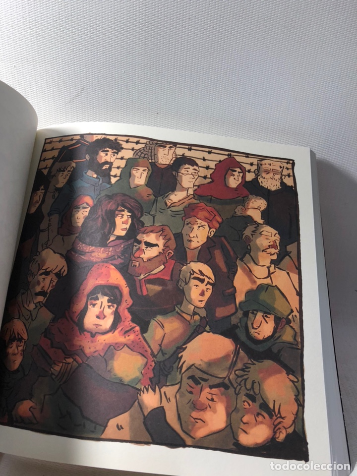 Libros de segunda mano: REFUGI IL - LUSTRAT - ENTRE EL TAUT I LA MALETA - Foto 8