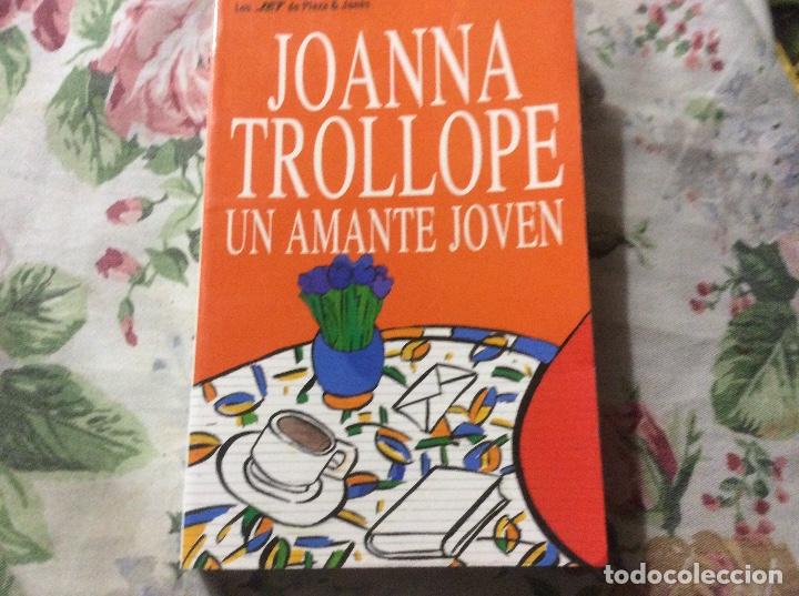 Libros de segunda mano: UN AMANTE JOVEN. JOANNA TROLLOPE - Foto 1