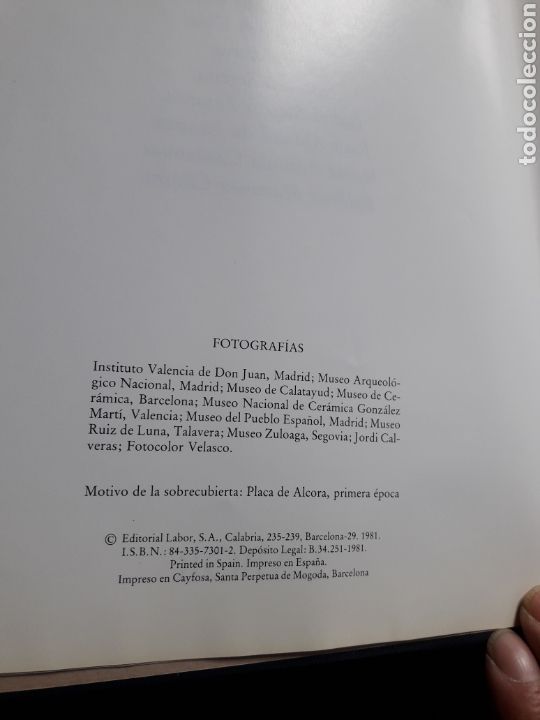 Libros de segunda mano: Cer&aacute;mica esmaltada espa&ntilde;ola, Editorial Labor - Foto 6