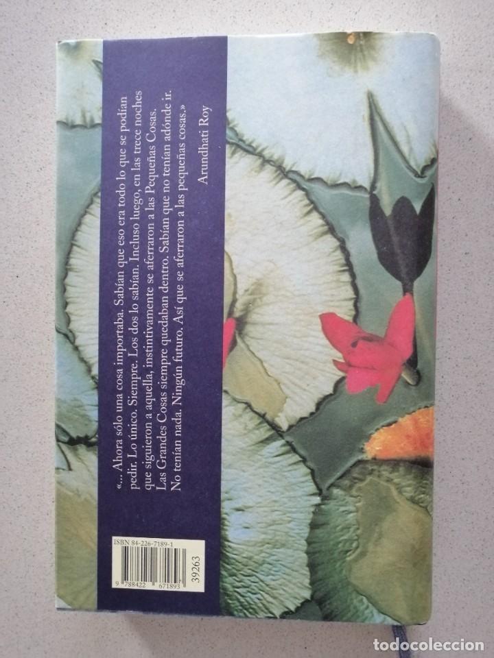 Libros de segunda mano: EL DIOS DE LAS PEQUE&Ntilde;AS COSAS - ARUNDHATI ROY - Foto 2