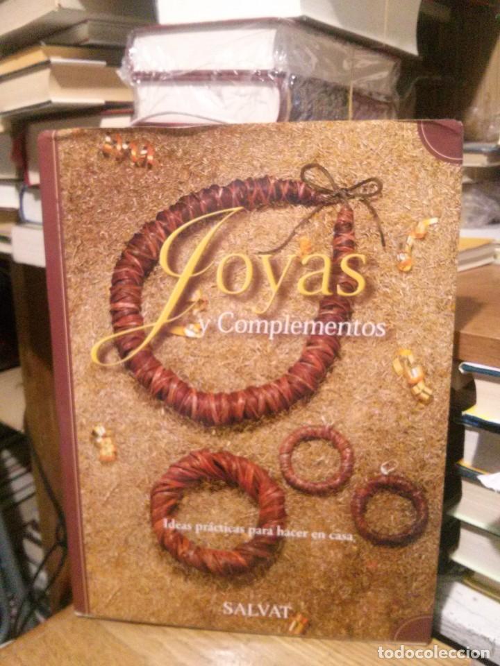 Libros de segunda mano: JOYAS Y COMPLEMENTOS, ED. SALVAT - Foto 1