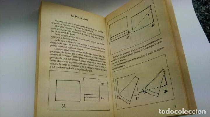 Libros de segunda mano: juguetes papel aviones papel - Foto 8
