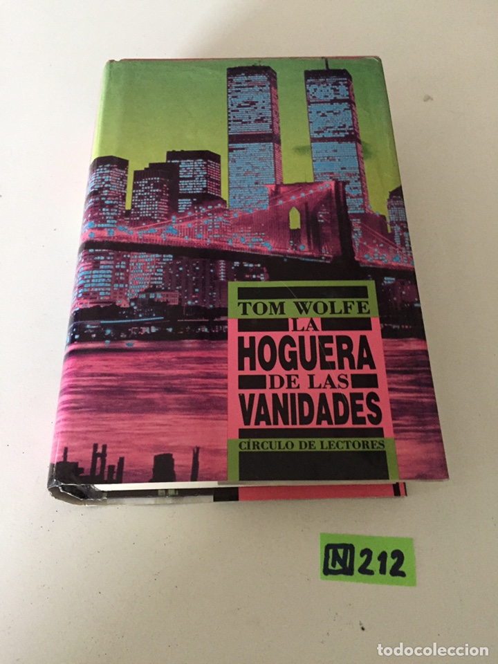 Libros de segunda mano: La hoguera de las vanidades - Foto 1
