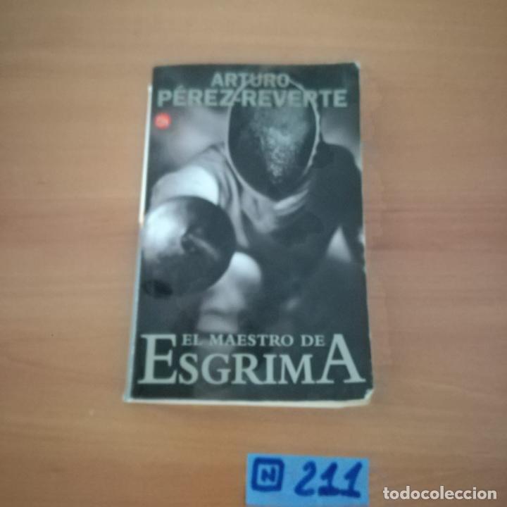 Libros de segunda mano: El Maestro De Esgrima - Foto 1
