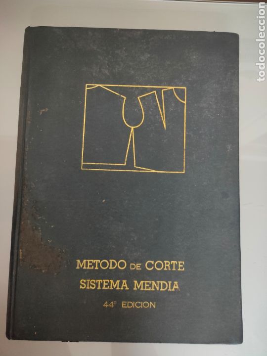 Libros de segunda mano: METODO DE CORTE SISTEMA MENDIA 1967 - Foto 1