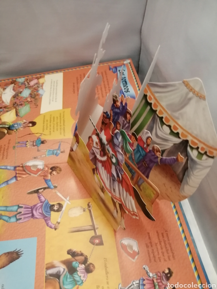 Libros de segunda mano: CASTILLOS (Pop Ups Fant&aacute;sticos): Libro Pop Up - Foto 6