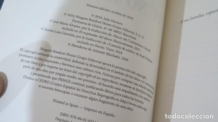 Libros de segunda mano: 2018.- TU NO MATARAS. JULIA NAVARRO - Foto 3
