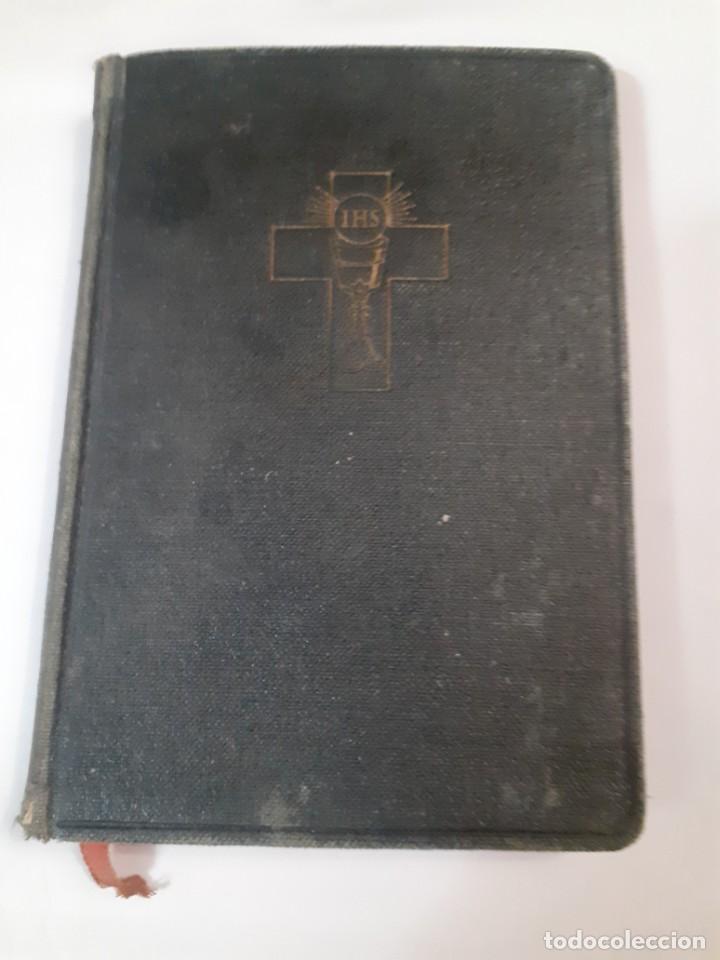 Libros de segunda mano: Misal romano festivo de 1941 - Foto 1