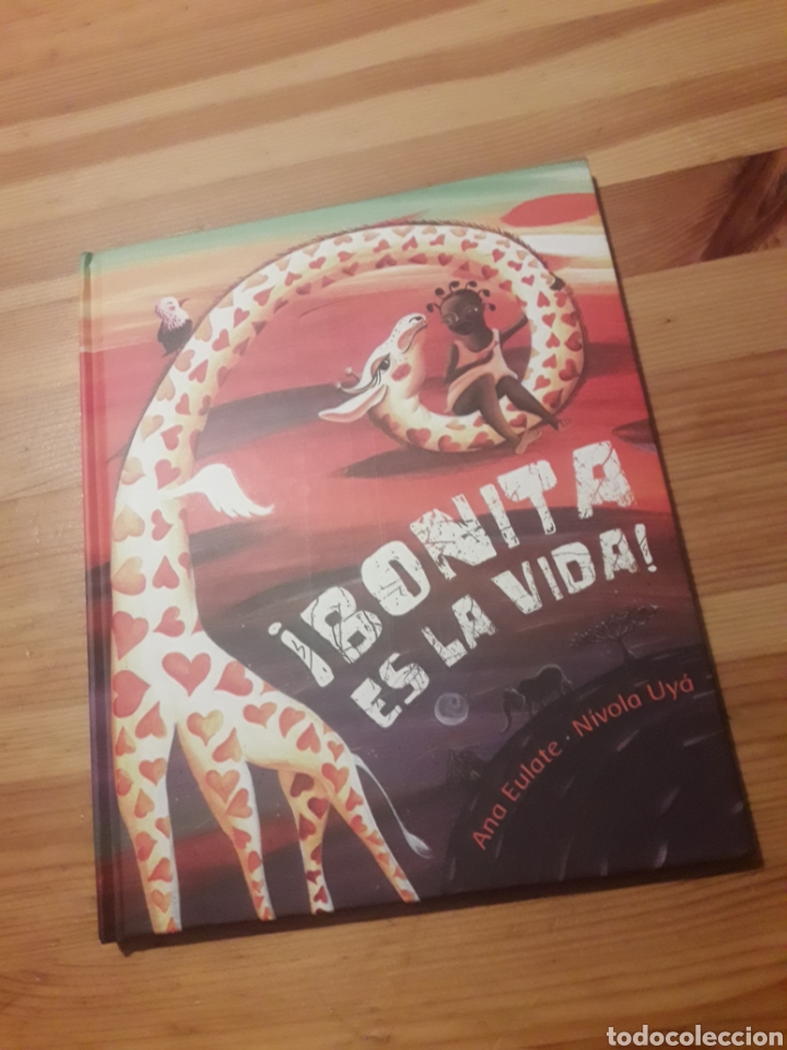 Libros de segunda mano: Bonita es la vida Ana Eulate - cuento Africa - Foto 1