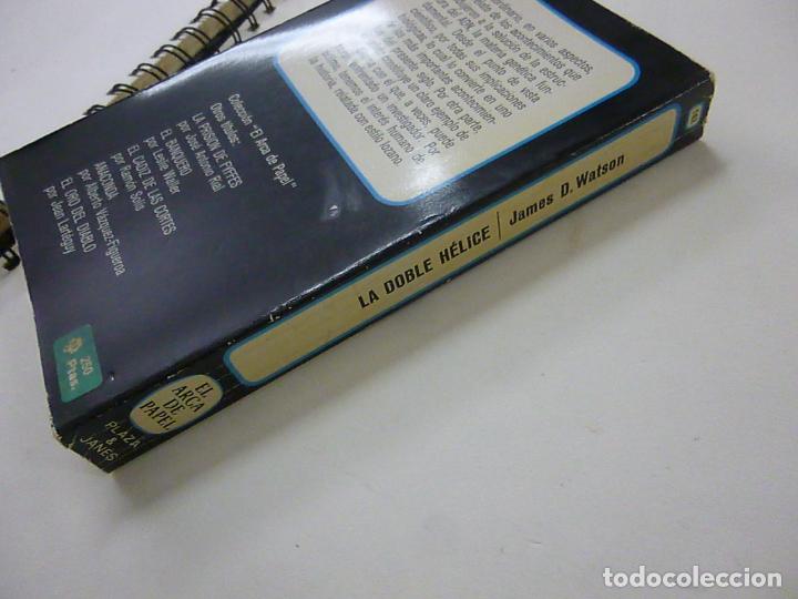 Libros de segunda mano: LA DOBLE HELICE - JAMES D. WATSON - F11 - Foto 3