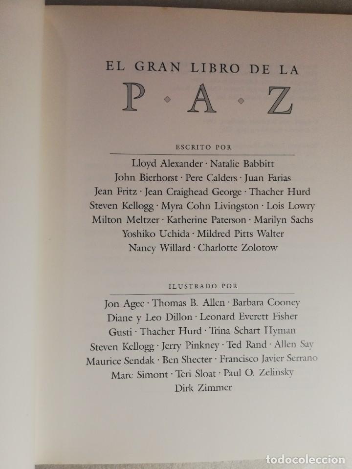 Libros de segunda mano: EL GRAN LIBRO DE LA PAZ. ED. EDEB&Eacute;. - Foto 2