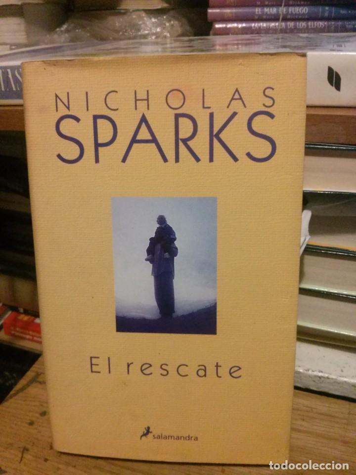 Libros de segunda mano: EL RESCATE, NOCHOLAS SPARKS, ED. SALAMANDRA - Foto 1
